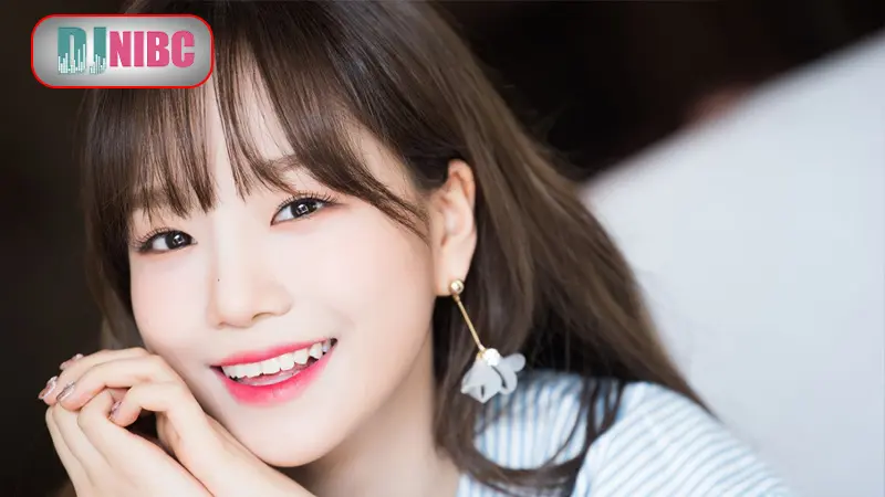Jo Yu-ri tỏa sáng trong thời kỳ IZ*ONE.